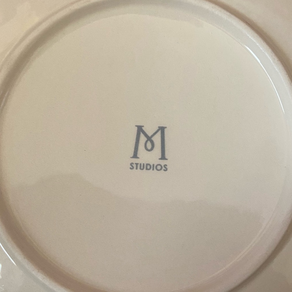 Rae Dunn M Studios Plate Set - Picture 5 of 7